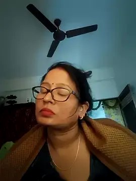kavya78 on StripChat