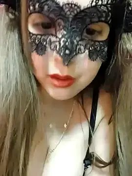 LOunNa-_Sexxy —  buy a dildo