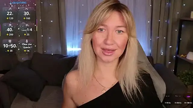 MilaBott — doggy+ show asshole