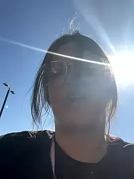 SafeinouterSpace on StripChat